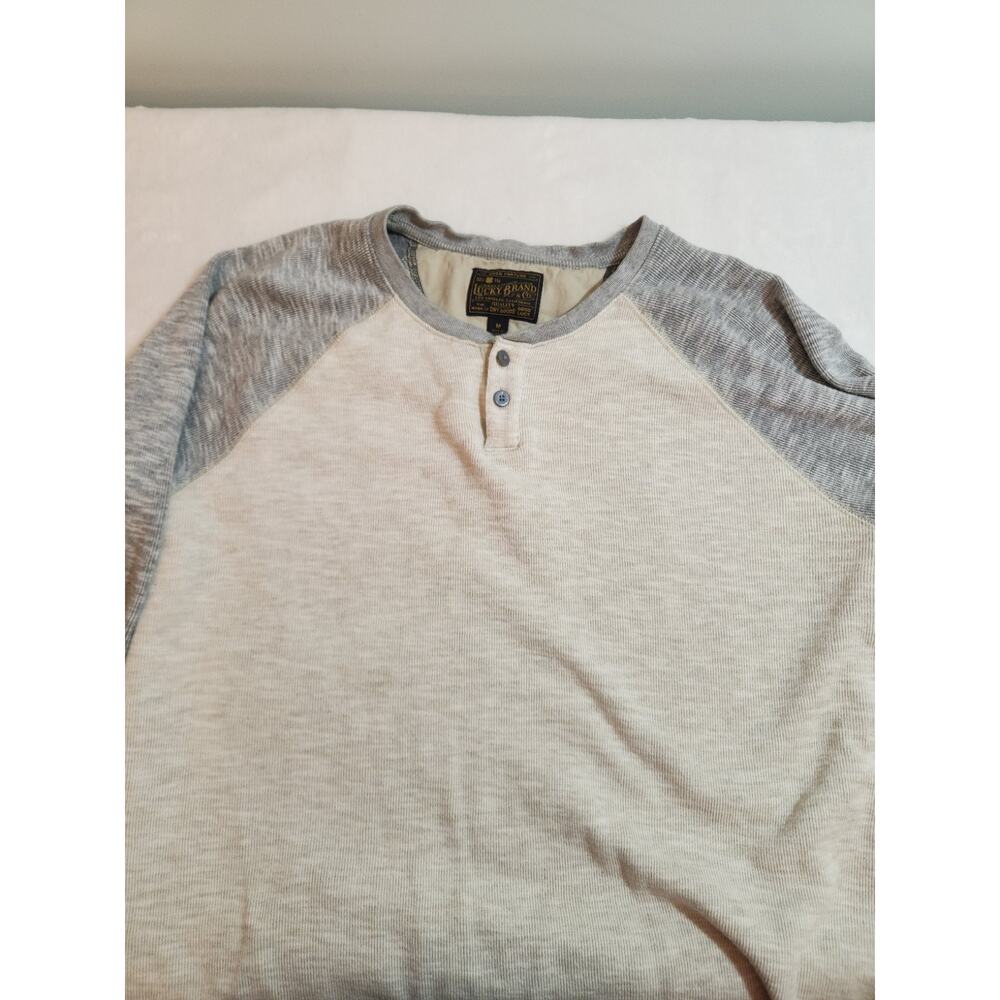 Lucky Brand Henley Shirt Mens Medium Beige Gray Long Sleeve Gorpcore Layer